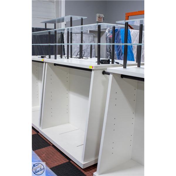 BAILIFF SEIZED: CLOTHING RACK 24" X 48" X 48"