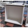 Image 1 : BAILIFF SEIZED: CLOTHING RACK 24" X 48" X 48"
