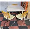 Image 1 : VINTAGE ARBORITE KITCHEN TABLE W/LEAF