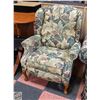 Image 1 : RECLINING WINGBACK ACCENT CHAIR