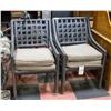 Image 1 : 4 METAL PATIO CHAIRS WITH CUSHIONS