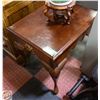Image 1 : LARGE REPAIRED CHINESE VASE AND STAND