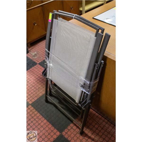 2 FOLD OPEN LAWN CHAIRS - METAL FRAME AND