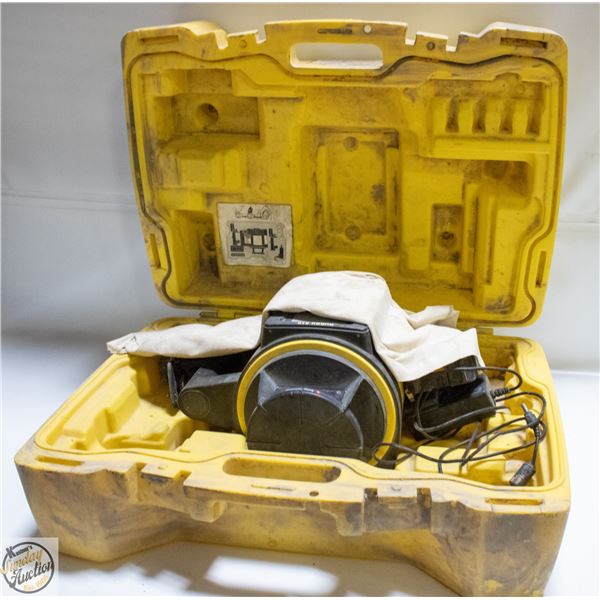 LEICA RUGBY 810 ROTATING LASER LEVEL W/ CASE