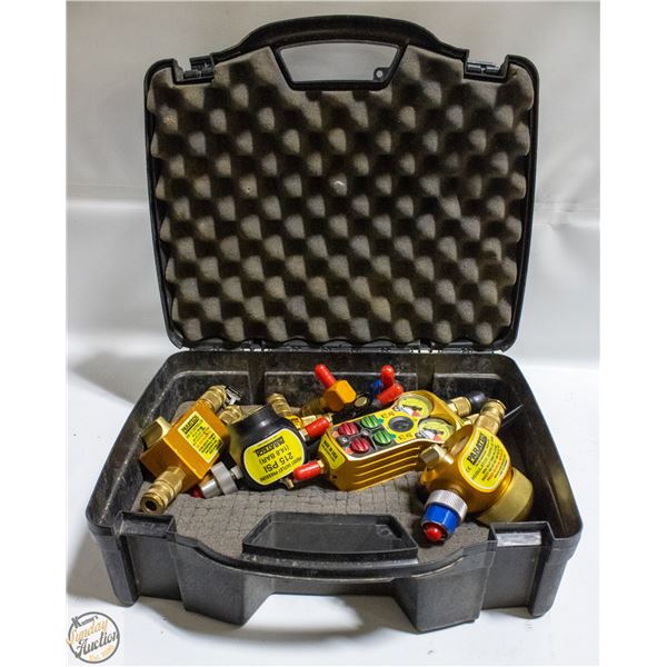 CASE OF ASSORTED PARATECH REGULATORS, VALVES, ETC