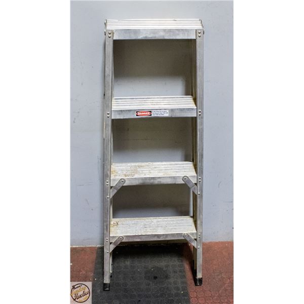 LADDER