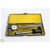 Image 1 : CONTAINER WITH STAINLESS STEEL ANALOG CALIPER