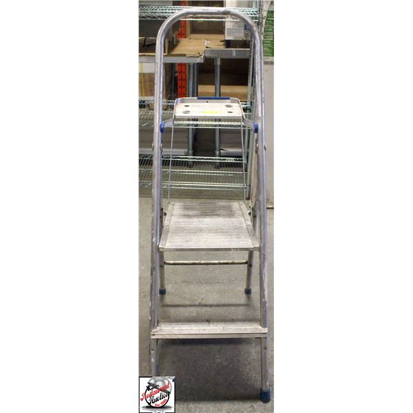 2-STEP FOLDING ALUMINUM STEP LADDER