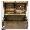 Image 2 : WOODEN TOY CHEST
