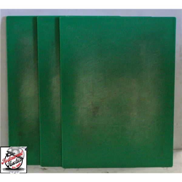 BAILIFF SEIZURE: 3 GREEN PLASTIC CUTTING BOARDS