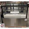 Image 1 : NEW 48" CAKE DISPLAY