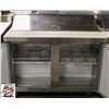 Image 2 : NEW 47" S/S STANDARD PREP TABLE