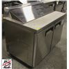 Image 3 : NEW 47" S/S STANDARD PREP TABLE