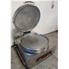 Image 6 : 6.6KW EASTERN STYLE GRIDDLE PRESS YXD80AII