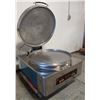 Image 8 : 6.6KW EASTERN STYLE GRIDDLE PRESS YXD80AII