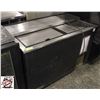 Image 2 : TRUE 50" GLASS CHILLER