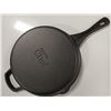 Image 4 : NEW 10" CAST IRON FRYING PAN W/ HELPER HANDLE