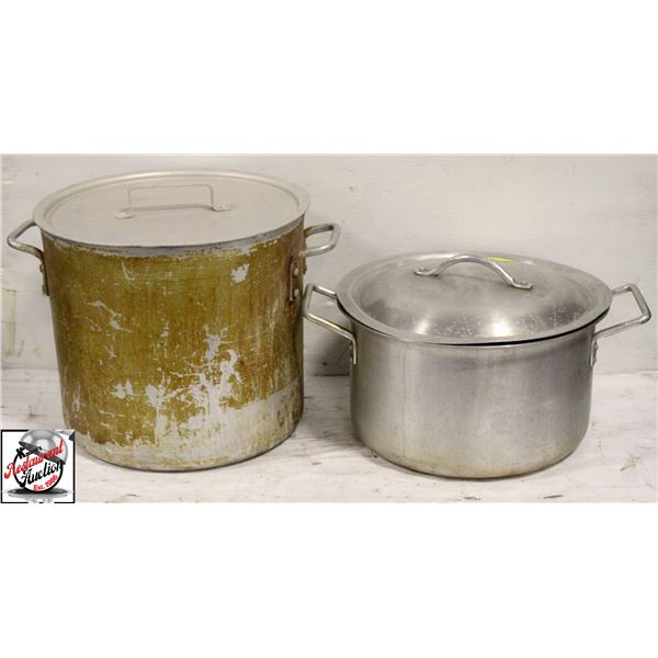 2 HEAVY DUTY POTS W/ LIDS 12 QT AND 8 QT