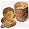 Image 1 : LOT OF 12 NEW WOVEN 10" DECORATIVE BASKETS