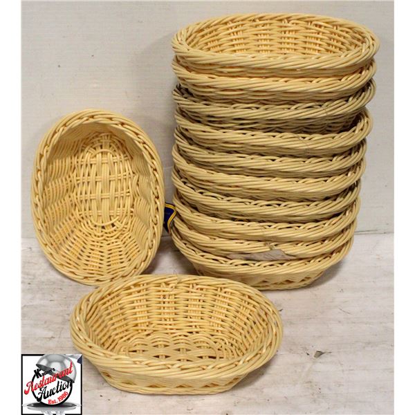 LOT OF 12 NEW WOVEN PLASTIC SERVING BASKETS