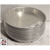 Image 1 : 12 NEW CROWN 8" ALMUMINUM 1" DEEP PIZZA PANS