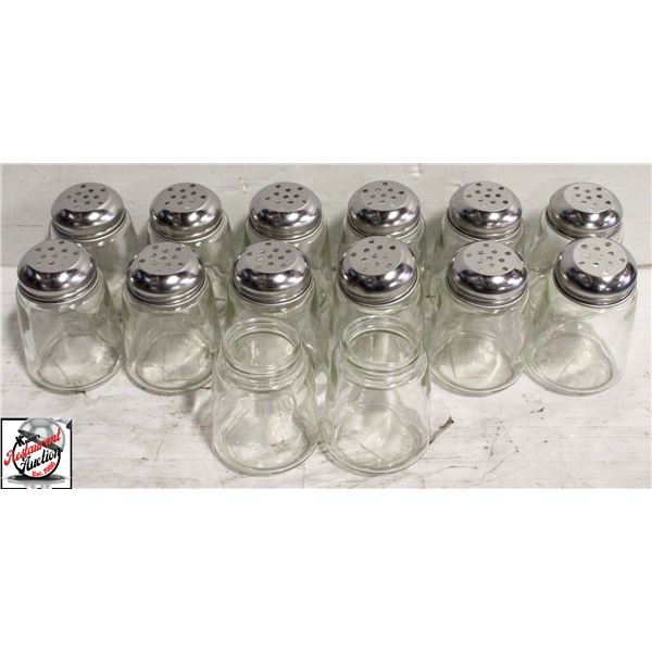 LOT OF 10 NEW PEPPER SHAKERS W/ 2 EXTRA JARS