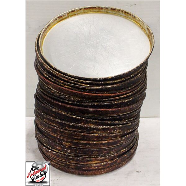 BAILIFF SEIZURE: 21 ALUMINUM 14" PIZZA PANS