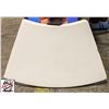 Image 2 : CRESCENT-SHAPED WHITE PLASTIC FOLDING TABLE