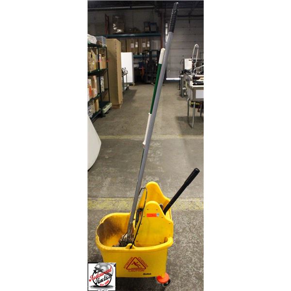 BAILIFF SEIZURE: KODIAK MOP BUCKET W/ 2 MOPS