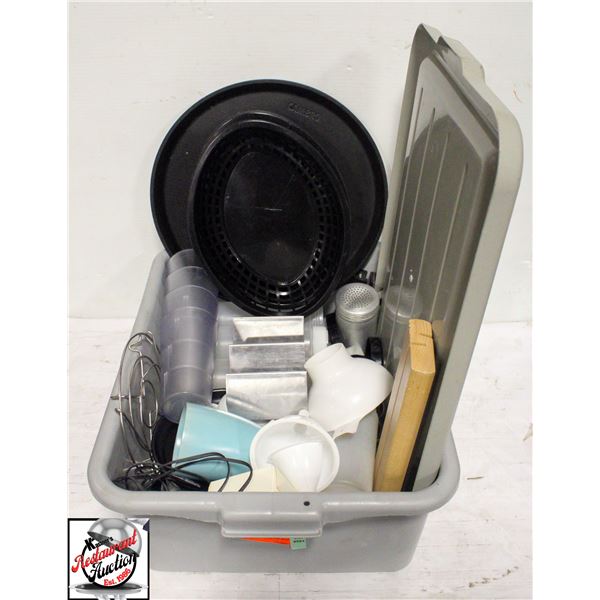 BAILIFF SEIZURE: LOT OF KITCHEN MISC
