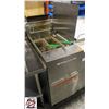 Image 2 : BAILIFF SEIZURE: GARLAND FRYMASTER NG DEEP FRYER