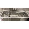 Image 3 : BAILIFF SEIZURE: S/S 3-WELL SINK