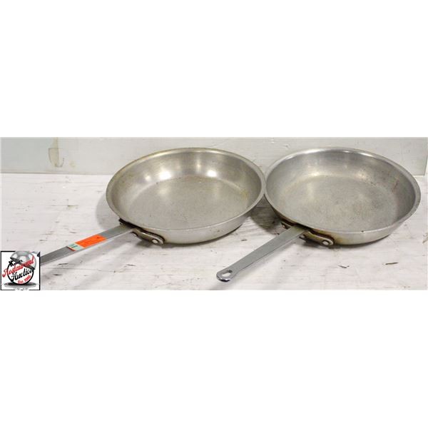 BAILIFF SEIZURE: 2 OMCAN ALUMINUM 12" FRYING PANS