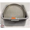 Image 1 : BAILIFF SEIZURE: BIN OF FIFTEEN 12" PIZZA PANS
