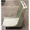 Image 1 : NEW CAMBRO CAMDOLLY FULL SIZE BUN PAN CART