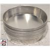 Image 1 : 12 NEW ALUMINUM ROUND 9" X 2" DEEP CAKE PANS