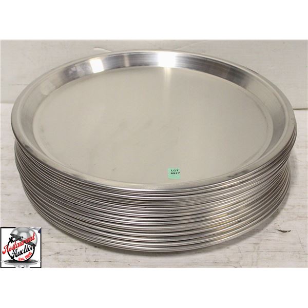 LOT OF 18 NEW ALUMINUM 16" PIZZA PANS
