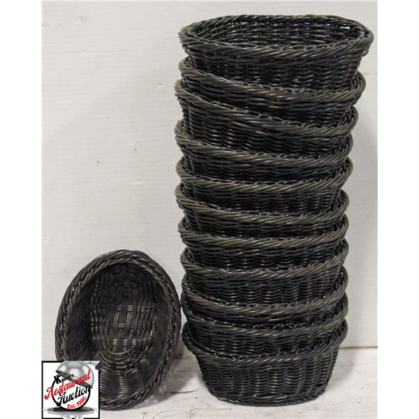 12 NEW 7" X 5" X 2.5" OVAL WOVEN PLASTIC SERVING