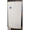 Image 1 : FRIGIDAIRE UPRIGHT FREEZER