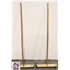 Image 1 : 2 NEW SYNTHETIC BRISTLE 18" PUSH BROOMS