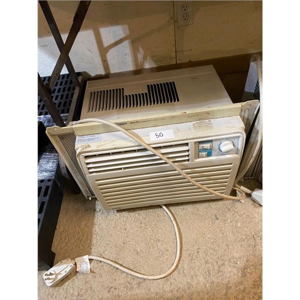 THERMOSTAT AIR CONDITIONER