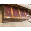 Image 1 : TOY TRUNK CHEST