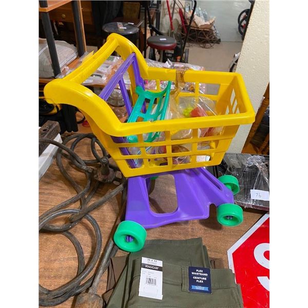 CHILD GROCERY CART WITH GROCERY ITEMS