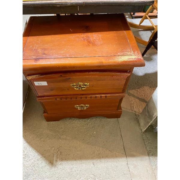 2-DRAWER SIDE STAND