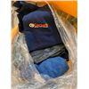 Image 1 : BAG LOT OF CLOTHES