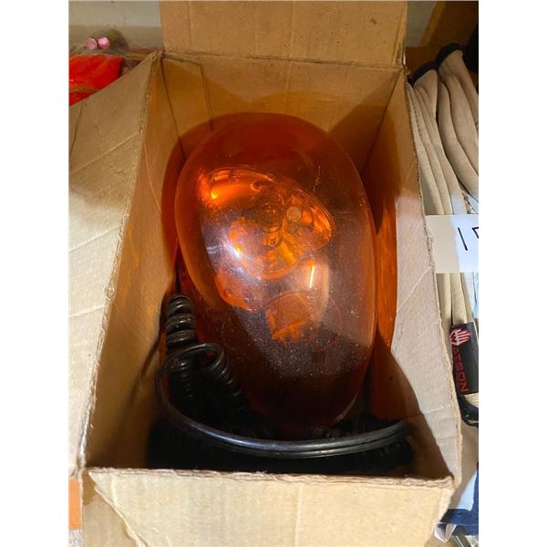 PORTABLE EMERGENCY REVOLVING LIGHT