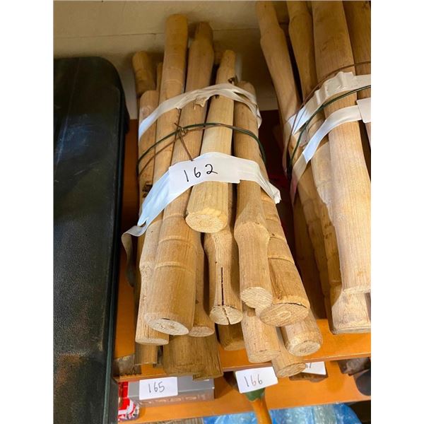 BUNDLE OF ASSORTED WOODEN TOOL HANDLES
