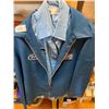 Image 1 : 2 BUTTON-UP SHIRTS AND JACKET - UNSURE OF SIZE