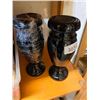 Image 1 : 2 HUG STEM PIECES