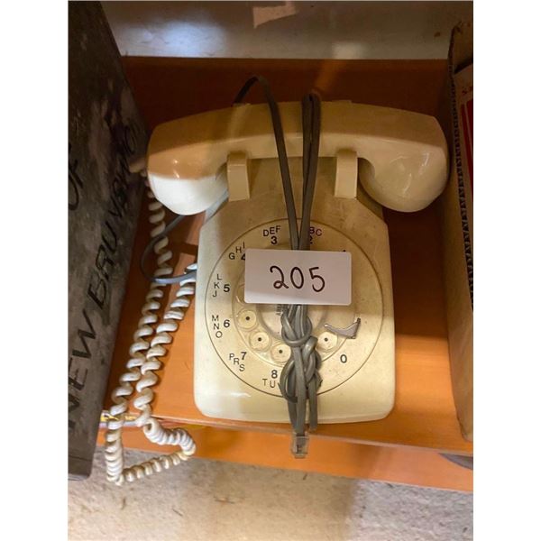 OLD DIAL PHONE